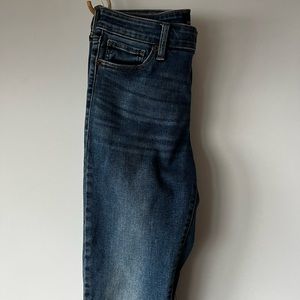 LUCKY JEANS AVA SUPER SKINNY. SIZE 8